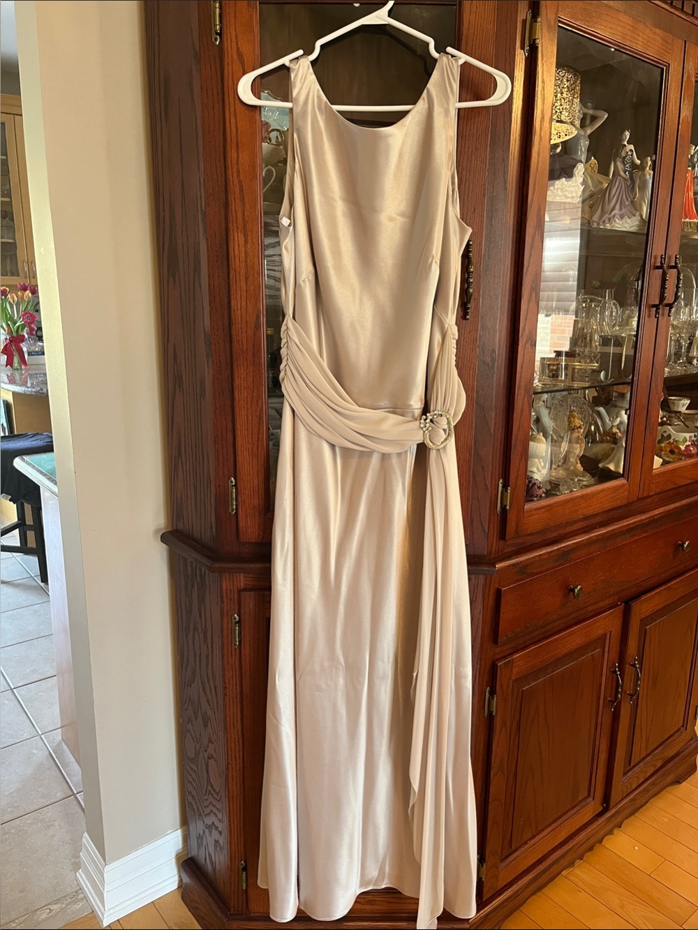 Elegant Silver-Gray Maxi Dress with Draped Waist